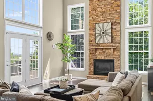 42673 Silverthorne Ct, Broadlands, VA 20148 - Photo 11