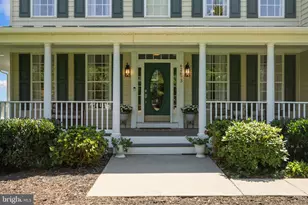 42673 Silverthorne Ct, Broadlands, VA 20148 - Photo 3
