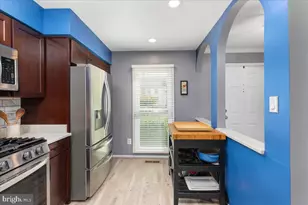 20049 Crew Square, Ashburn, VA 20147 - Photo 3