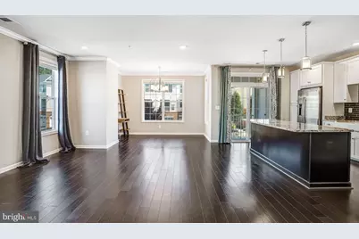 23230 Milltown Knoll Square #114, Ashburn, VA 20148 - Photo 5