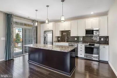 23230 Milltown Knoll Square #114, Ashburn, VA 20148 - Photo 3
