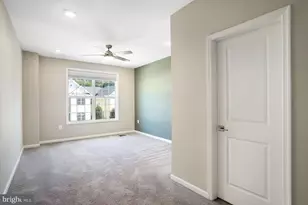 23230 Milltown Knoll Square, Ashburn, VA 20148 - Photo 15