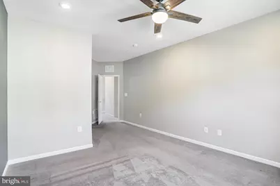 23230 Milltown Knoll Square #114, Ashburn, VA 20148 - Photo 17