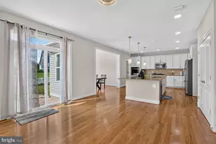 23631 Glenmallie Ct, Aldie, VA 20105 - Photo 7