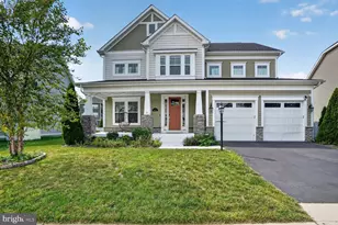 23631 Glenmallie Ct, Aldie, VA 20105 - Photo 1