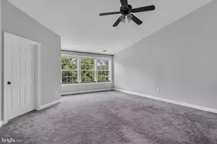 25241 Beach Pl, Chantilly, VA 20152 - Photo 29