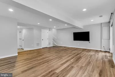 25241 Beach Place, Chantilly, VA 20152 - Photo 33