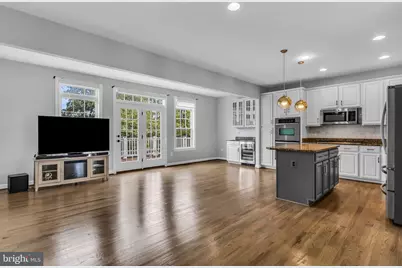 25241 Beach Place, Chantilly, VA 20152 - Photo 11