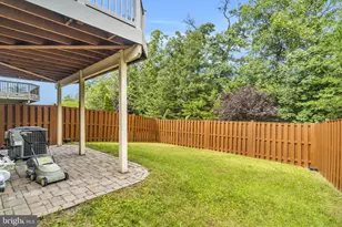 25241 Beach Pl, Chantilly, VA 20152 - Photo 39