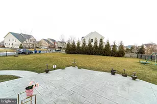 21934 Blackheath Way, Ashburn, VA 20148 - Photo 33