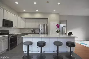 43314 Fullerton St, Ashburn, VA 20147 - Photo 7