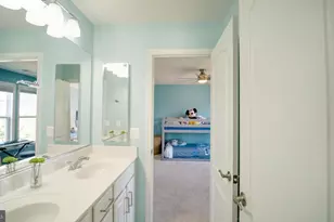 24855 Bradford Forest Dr, Chantilly, VA 20152 - Photo 39