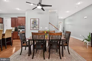 42808 Crane Mdws Sq, Ashburn, VA 20148 - Photo 5