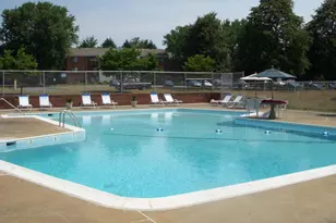 125 Clubhouse Dr SW, Leesburg, VA 20175 - Photo 3