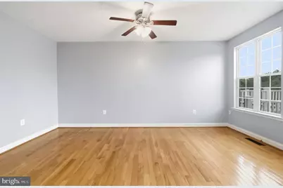 899 Stonefield Square NE, Leesburg, VA 20176 - Photo 11
