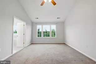 899 Stonefield Square NE, Leesburg, VA 20176 - Photo 19