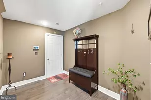 42017 Glade Creek Terrace, Aldie, VA 20105 - Photo 11