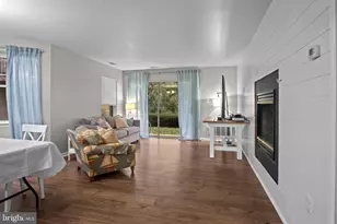 20582 Snowshoe Square, Ashburn, VA 20147 - Photo 5