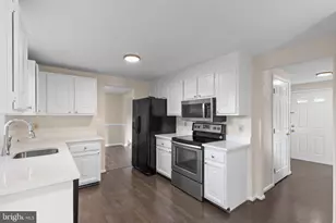 103 N Cameron St, Sterling, VA 20164 - Photo 19