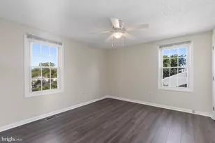 103 N Cameron St, Sterling, VA 20164 - Photo 37