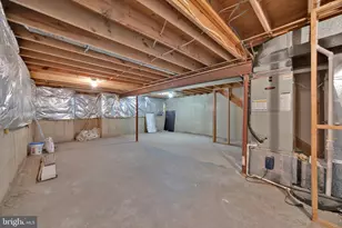 203 Markwood Dr, Sterling, VA 20165 - Photo 43