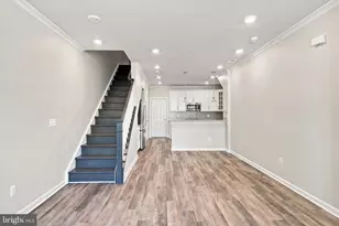 20704 Wood Quay Dr, Sterling, VA 20166 - Photo 3