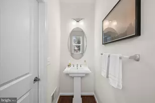 22799 Trailing Rose Ct, Brambleton, VA 20148 - Photo 11