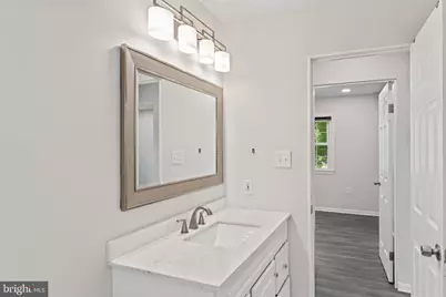 101 Williamsburg Road, Sterling, VA 20164 - Photo 17