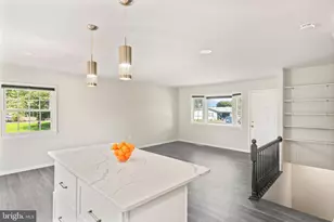 101 Williamsburg Rd, Sterling, VA 20164 - Photo 7