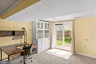 101 Williamsburg Rd, Sterling, VA 20164 - Photo 33