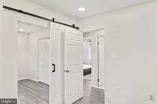 101 Williamsburg Rd, Sterling, VA 20164 - Photo 23