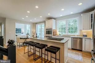 17301 Roundmont Pl, Round Hill, VA 20141 - Photo 15