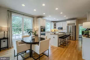 17301 Roundmont Pl, Round Hill, VA 20141 - Photo 9