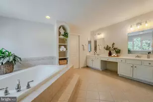 17301 Roundmont Pl, Round Hill, VA 20141 - Photo 37
