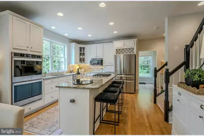 17301 Roundmont Place, Round Hill, VA 20141 - Photo 11