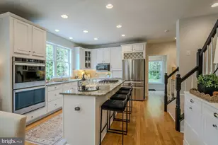 17301 Roundmont Pl, Round Hill, VA 20141 - Photo 11