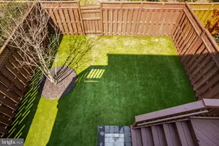 25151 Sweet Myrtle Square, Aldie, VA 20105 - Photo 3