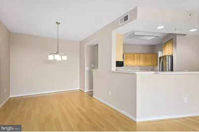 19365 Cypress Ridge Terrace #114, Leesburg, VA 20176 - Photo 15