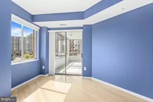 19365 Cypress Ridge Terrace, Leesburg, VA 20176 - Photo 25
