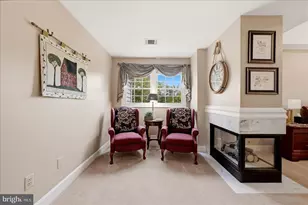 25817 Planting Field Dr, Chantilly, VA 20152 - Photo 27