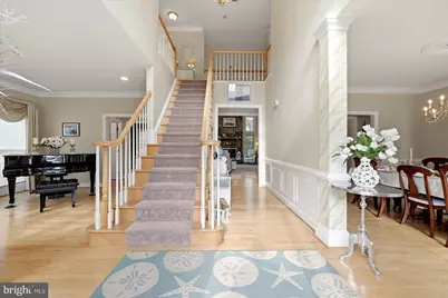 25817 Planting Field Drive, Chantilly, VA 20152 - Photo 3