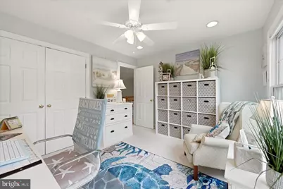 25817 Planting Field Drive, Chantilly, VA 20152 - Photo 23