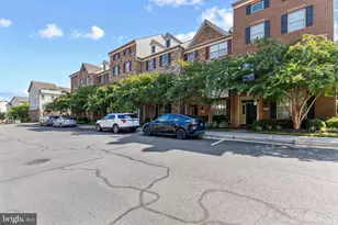 22630 Cambridgeport Square, Ashburn, VA 20148 - Photo 3