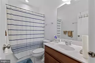 22630 Cambridgeport Square, Ashburn, VA 20148 - Photo 13