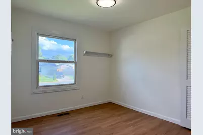606 W Beech Road W, Sterling, VA 20164 - Photo 23
