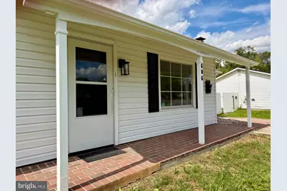606 W Beech Road W, Sterling, VA 20164 - Photo 3