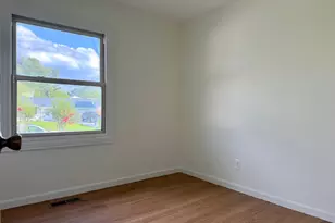 606 W Beech Road W, Sterling, VA 20164 - Photo 25