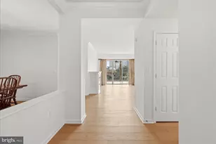 19350 Magnolia Grove Square, Leesburg, VA 20176 - Photo 13