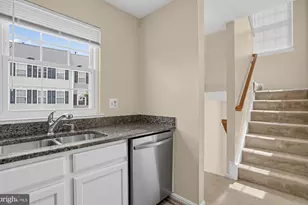 46051 Marble Terrace, Sterling, VA 20166 - Photo 3