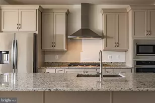 42976 Truman Ter, Ashburn, VA 20148 - Photo 3